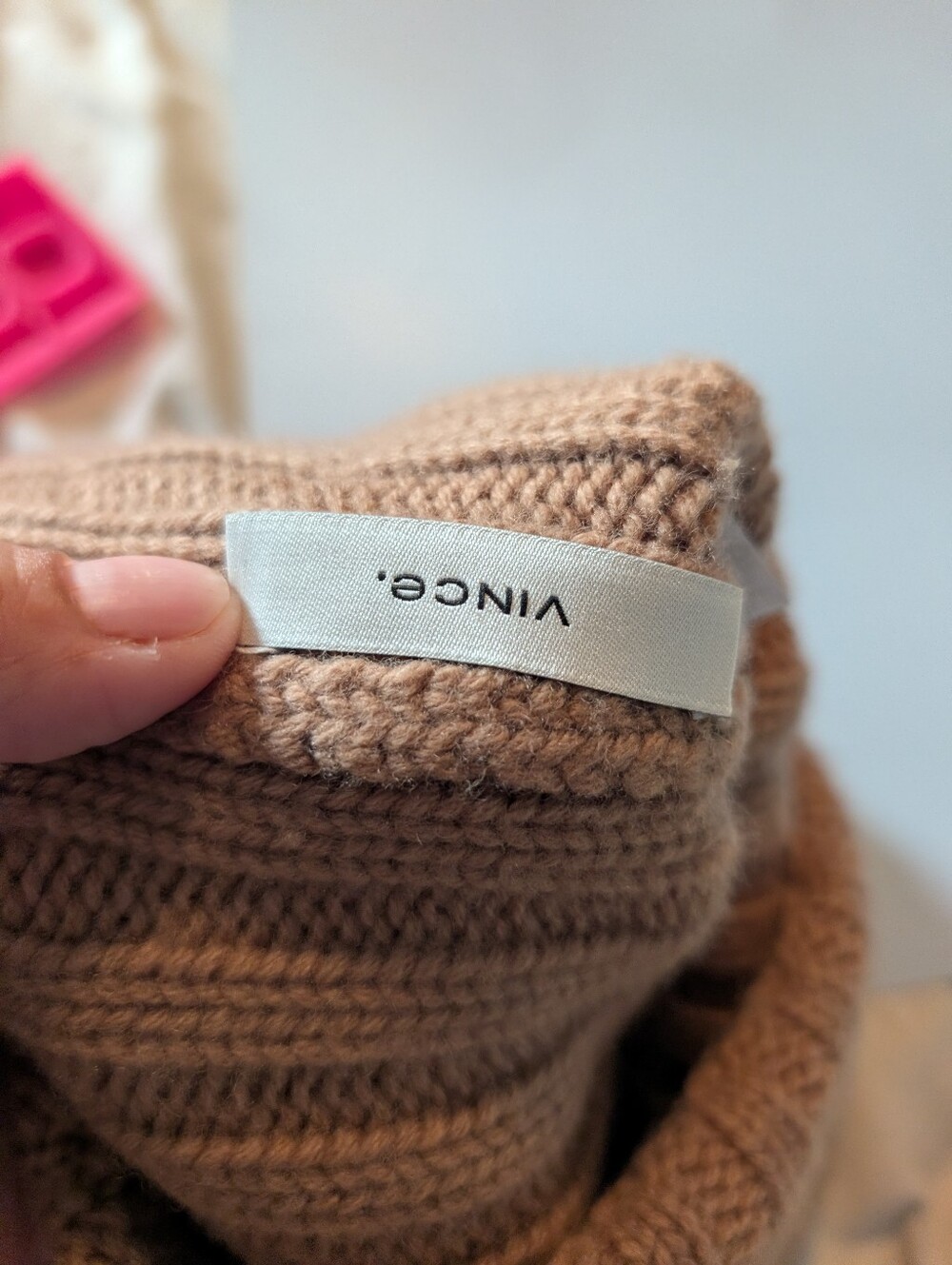 Vince Cashmere Ribbed Beanie - Picture 4 of 7